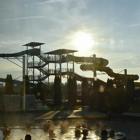 Alinalex - Paradisul Acvatic Otel Braşov