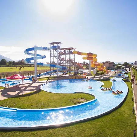 Alinalex - Paradisul Acvatic Otel Braşov