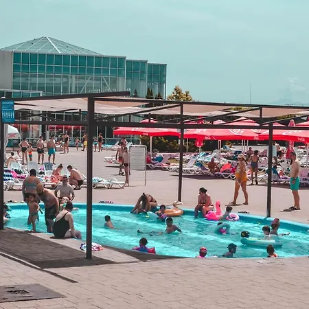 Alinalex - Paradisul Acvatic 3* Braşov