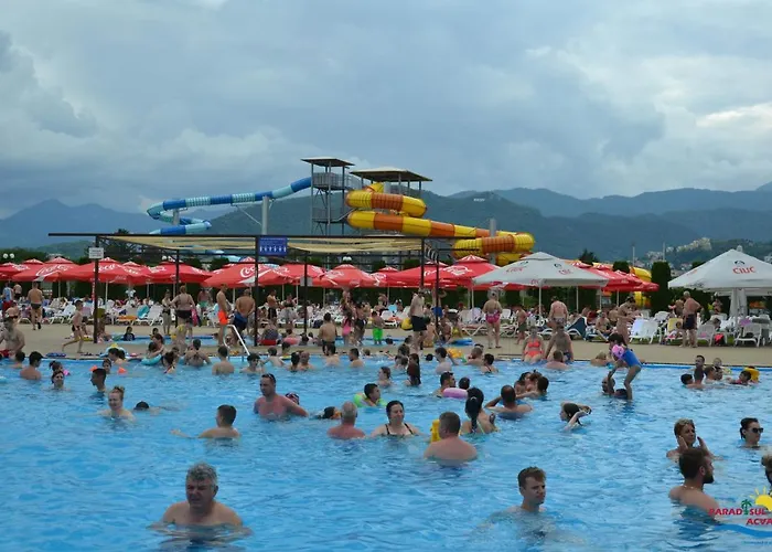 Alinalex - Paradisul Acvatic Брашов