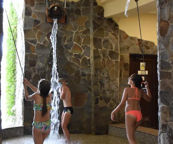 Готель Alinalex - Paradisul Acvatic 3*