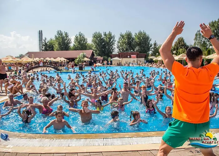 Alinalex - Paradisul Acvatic Szálloda 3*